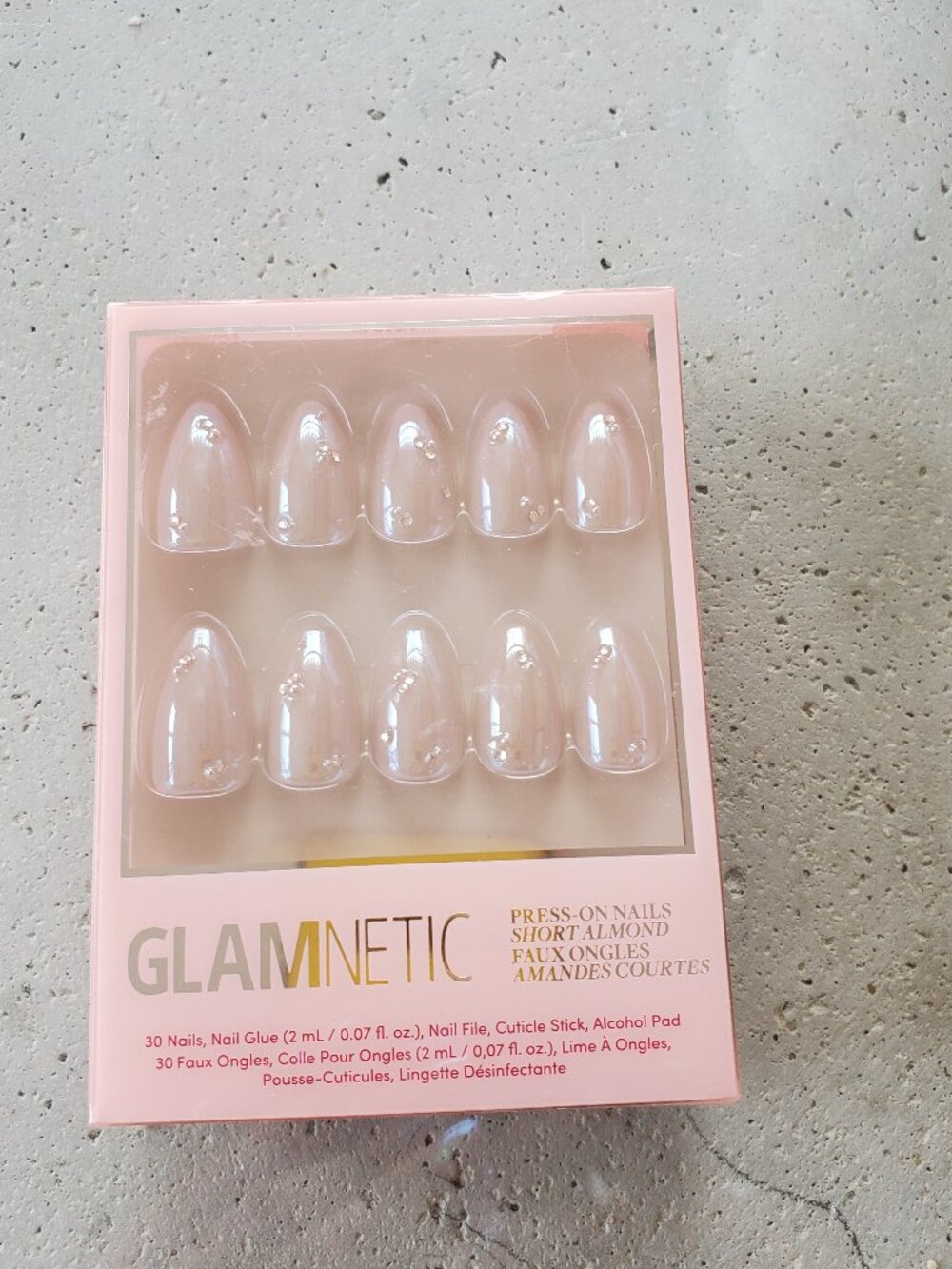 GLAMNETIC ! First dance Nails